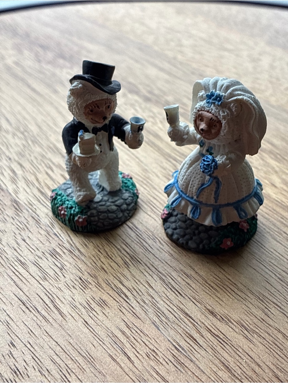 Vintage Robert Raikes Applause Wedding Bride & Groom Bears Figurine Set